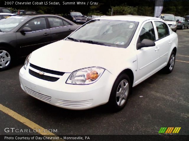 2007 Chevrolet Cobalt LS Sedan in Summit White