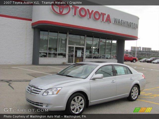 2007 Toyota Avalon XLS in Titanium Metallic