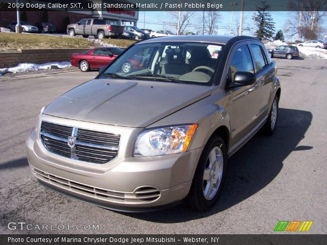 2009 Dodge Caliber SXT in Light Sandstone Metallic