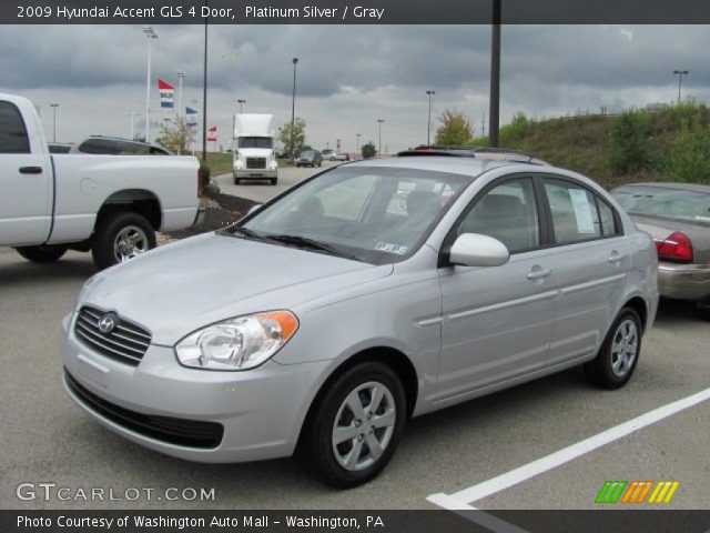 2009 Hyundai Accent GLS 4 Door in Platinum Silver