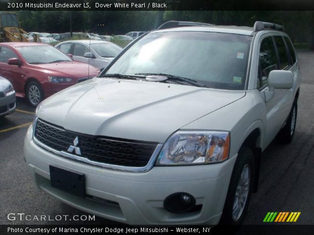 2010 Mitsubishi Endeavor LS in Dover White Pearl