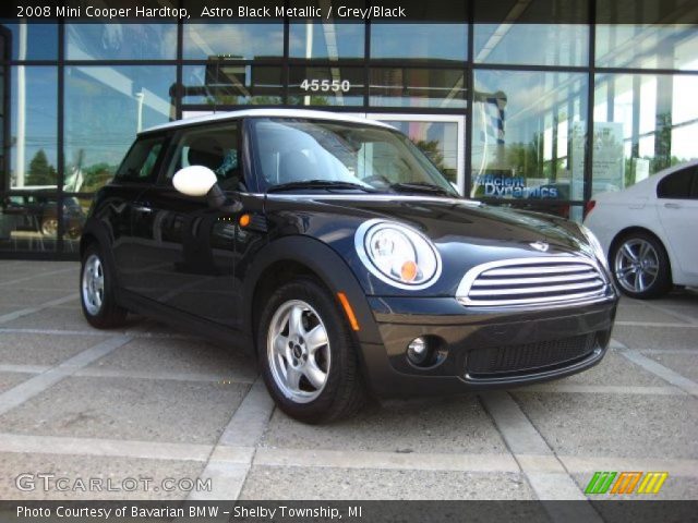 2008 Mini Cooper Hardtop in Astro Black Metallic