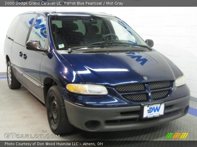 2000 Dodge Grand Caravan LE in Patriot Blue Pearlcoat