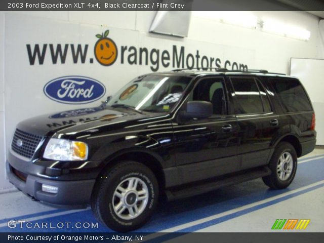 2003 Ford Expedition XLT 4x4 in Black Clearcoat