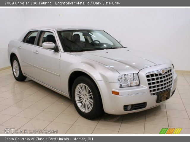 2009 Chrysler 300 Touring in Bright Silver Metallic