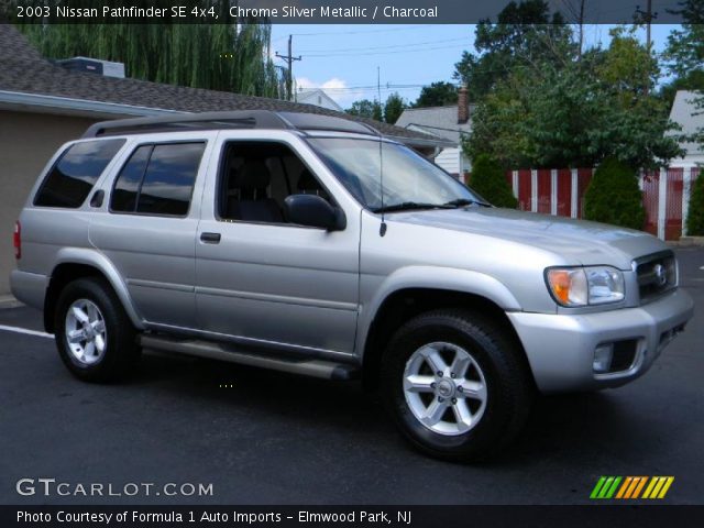 2003 Nissan Pathfinder SE 4x4 in Chrome Silver Metallic
