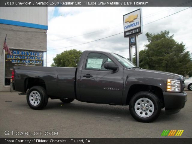 2010 Chevrolet Silverado 1500 Regular Cab in Taupe Gray Metallic