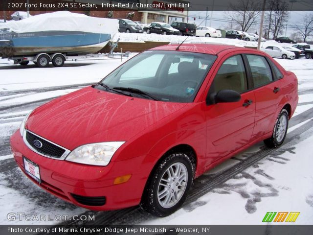2007 Ford Focus ZX4 SE Sedan in Infra-Red