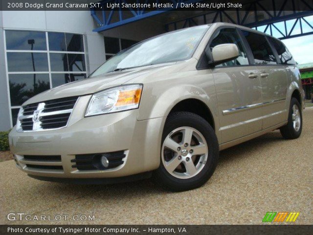 2008 Dodge Grand Caravan SXT in Light Sandstone Metallic