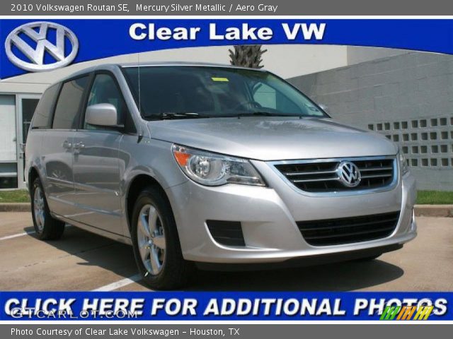 2010 Volkswagen Routan SE in Mercury Silver Metallic