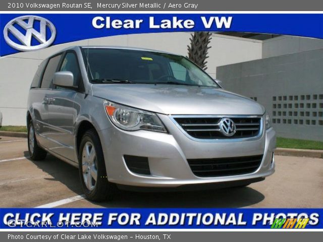 2010 Volkswagen Routan SE in Mercury Silver Metallic