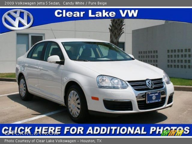 2009 Volkswagen Jetta S Sedan in Candy White