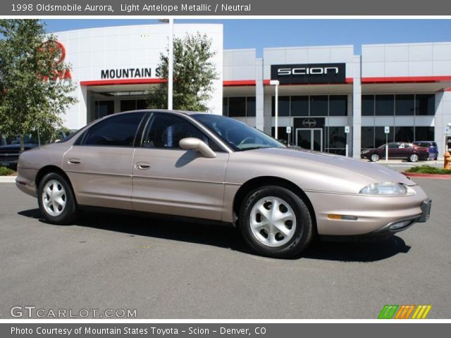 1998 oldsmobile aurora interior