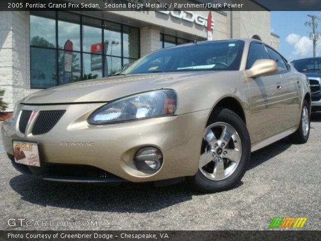 2005 Pontiac Grand Prix Sedan in Sedona Beige Metallic