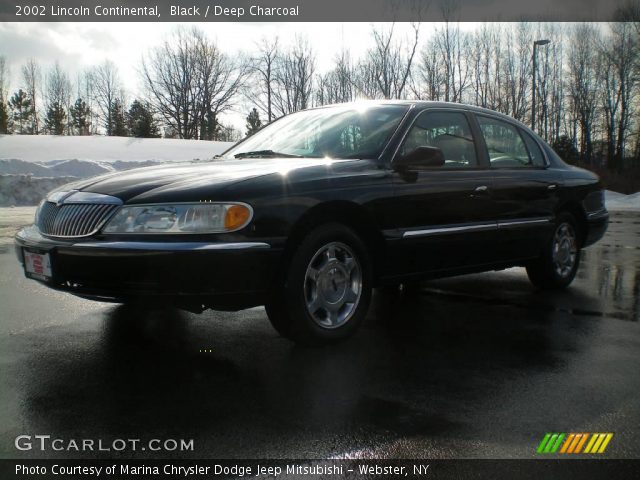 2002 Lincoln Continental  in Black