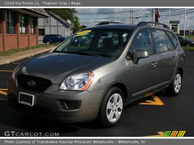 2009 Kia Rondo LX in Titanium Gray