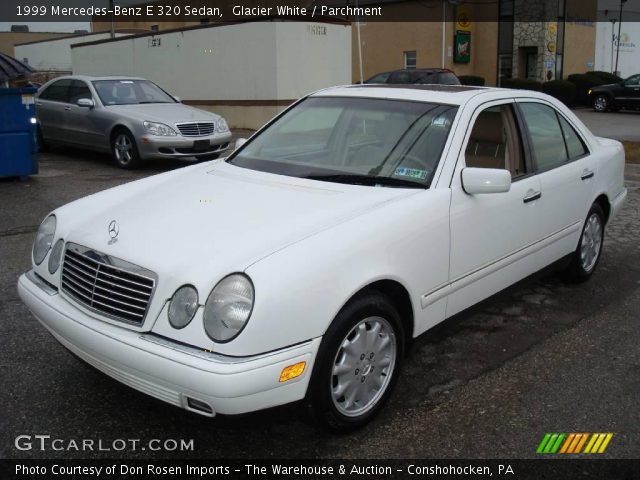 1999 Mercedes-Benz E 320 Sedan in Glacier White
