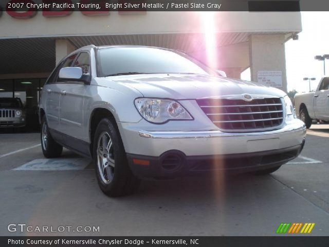 2007 Chrysler Pacifica Touring in Bright Silver Metallic