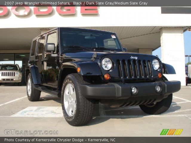 2007 Jeep Wrangler Unlimited Sahara in Black