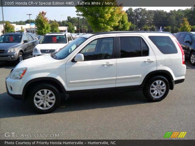 2005 Honda CR-V Special Edition 4WD in Taffeta White