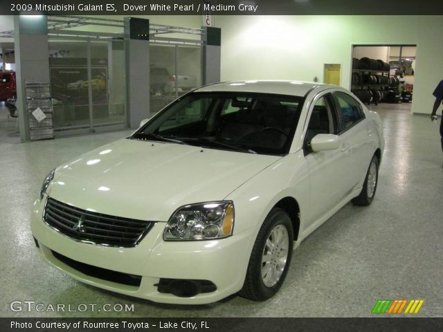 2009 Mitsubishi Galant ES in Dover White Pearl