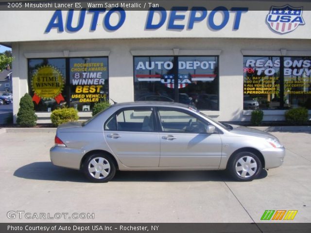 2005 Mitsubishi Lancer ES in Warm Sand Metallic
