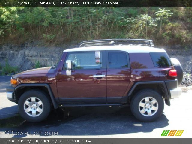 2007 Toyota FJ Cruiser 4WD in Black Cherry Pearl