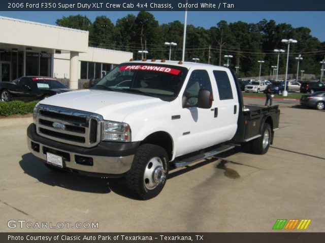 2006 Ford F350 Super Duty XLT Crew Cab 4x4 Chassis in Oxford White