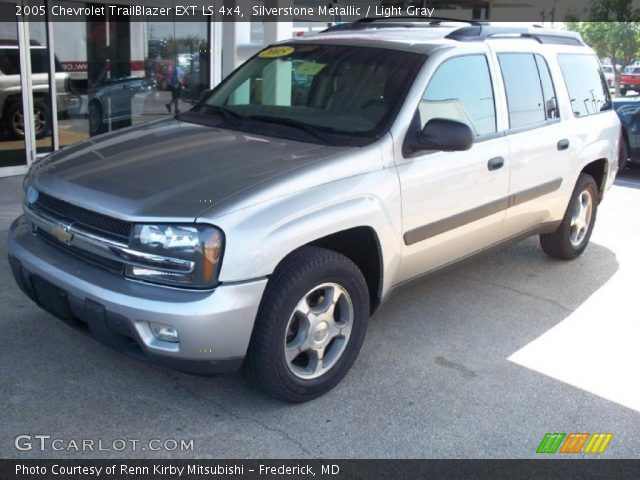 2005 Chevrolet TrailBlazer EXT LS 4x4 in Silverstone Metallic