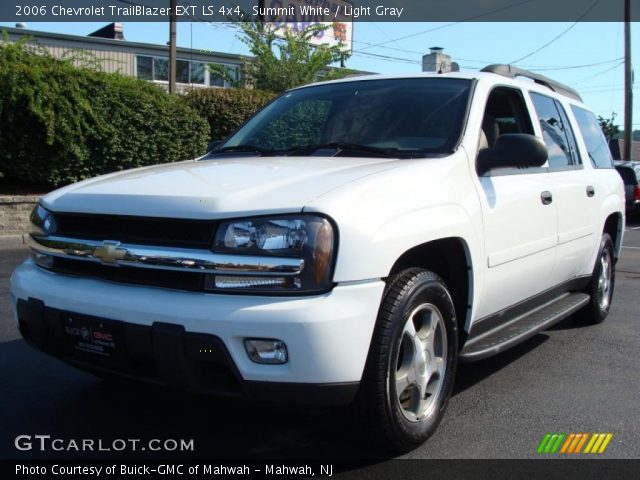 2006 Chevrolet TrailBlazer EXT LS 4x4 in Summit White