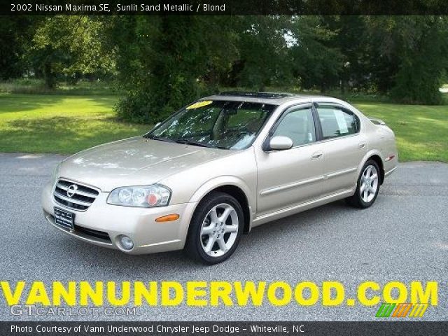 2002 Nissan Maxima SE in Sunlit Sand Metallic