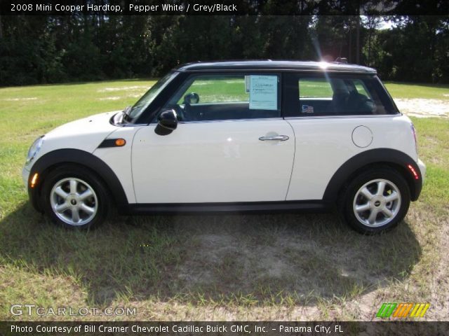 2008 Mini Cooper Hardtop in Pepper White