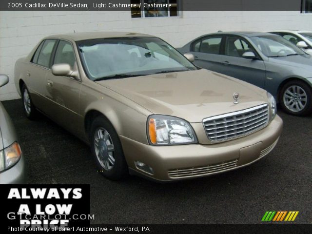 2005 Cadillac DeVille Sedan in Light Cashmere