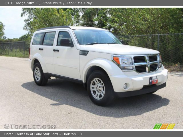 2010 Dodge Nitro SE in Stone White
