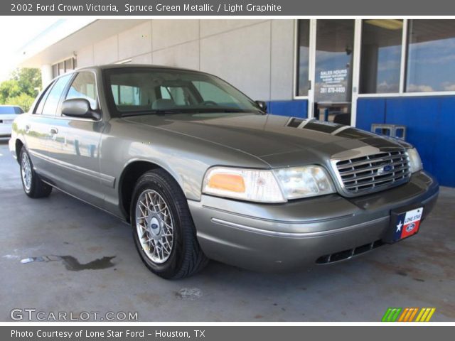 2002 Ford Crown Victoria  in Spruce Green Metallic