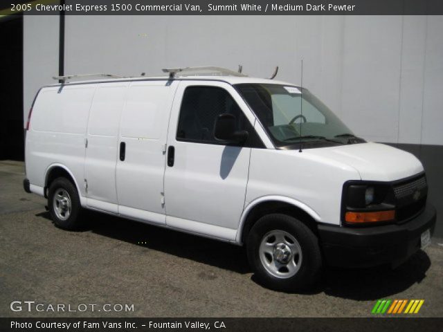 2005 Chevrolet Express 1500 Commercial Van in Summit White