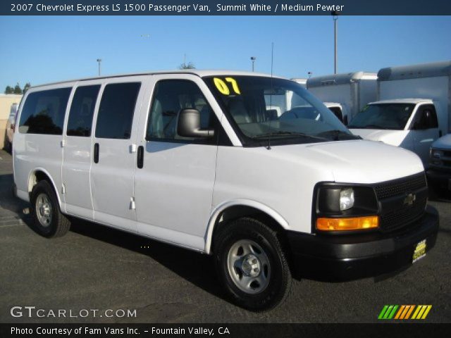 2007 Chevrolet Express LS 1500 Passenger Van in Summit White