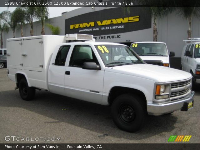 1998 Chevrolet C/K 2500 C2500 Extended Cab Chassis in White