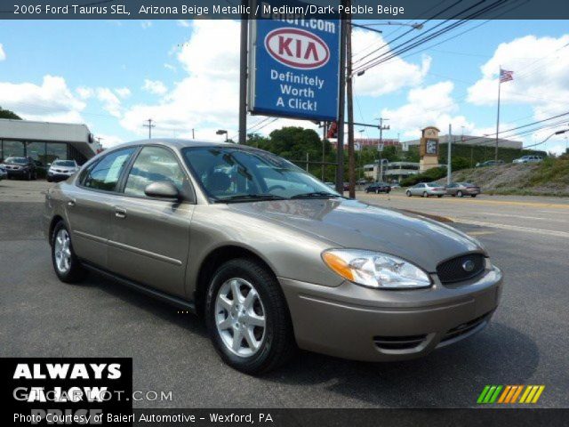 2006 Ford Taurus SEL in Arizona Beige Metallic