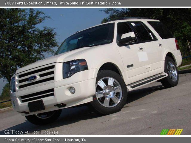 2007 Ford Expedition Limited in White Sand Tri Coat Metallic