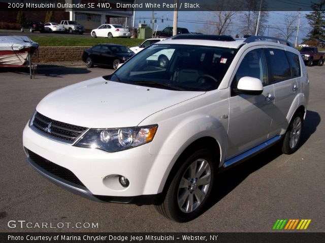 2009 Mitsubishi Outlander SE 4WD in Diamond White Pearl