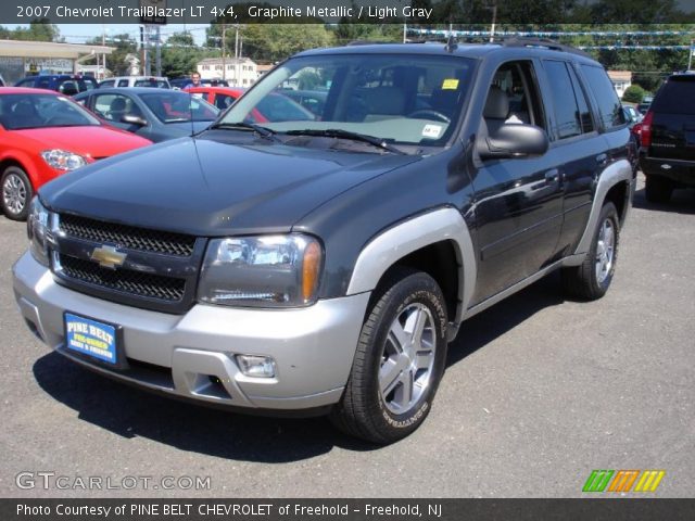 2007 Chevrolet TrailBlazer LT 4x4 in Graphite Metallic