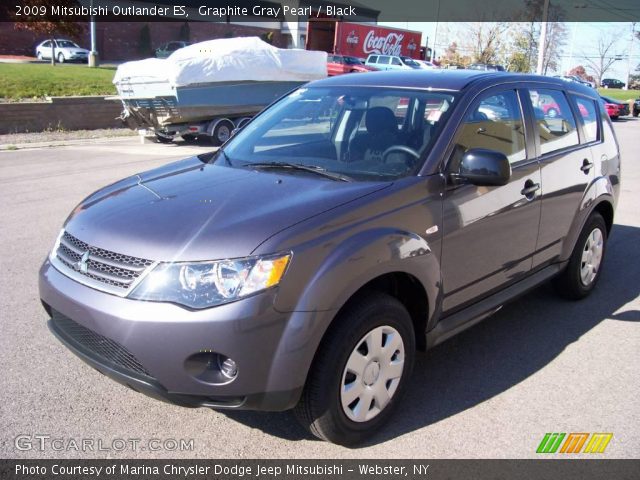 2009 Mitsubishi Outlander ES in Graphite Gray Pearl