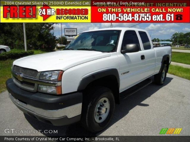 2004 Chevrolet Silverado 2500HD Extended Cab in Summit White