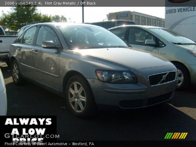 2006 Volvo S40 2.4i in Flint Gray Metallic