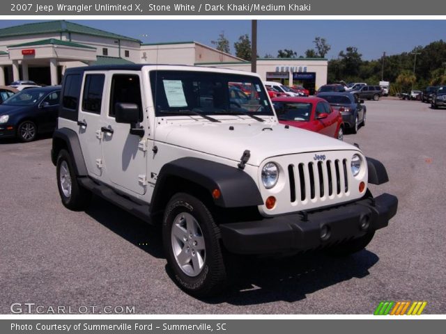2007 Jeep Wrangler Unlimited X in Stone White