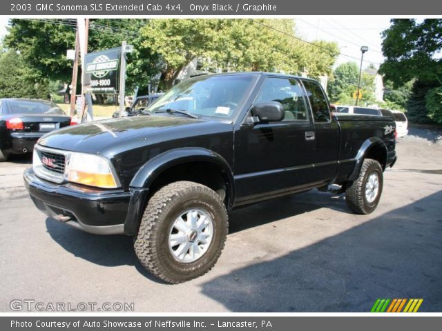 2003 GMC Sonoma SLS Extended Cab 4x4 in Onyx Black