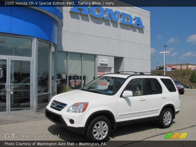 2005 Honda CR-V Special Edition 4WD in Taffeta White