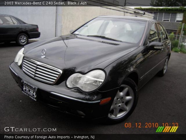 2003 Mercedes-Benz C 240 Sedan in Black