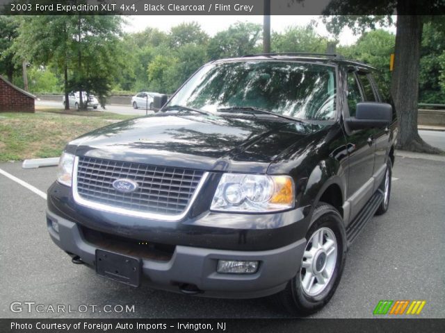 2003 Ford Expedition XLT 4x4 in Black Clearcoat